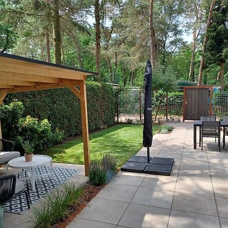 Boshuis Met Grote Tuin I Vakantiepark Met Zwembad ホンデルロー エクステリア 写真